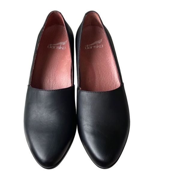New Dansko Black Leather Pointed Toe Wedged Slip On Shoes Women Size 38 US 7 7.5 - Picture 3 of 9